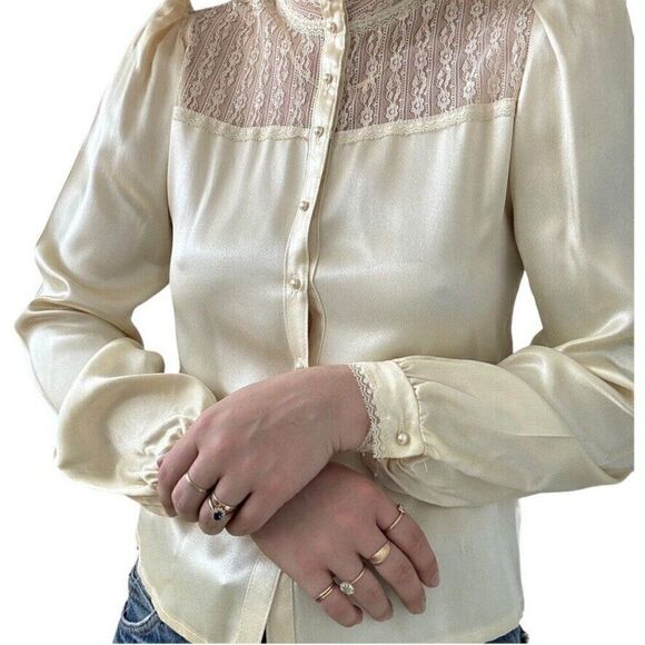 Vintage 1970s Gunne Sax Ivory Cream Satin Romantic Cottagecore Blouse Sz S - Picture 3 of 10